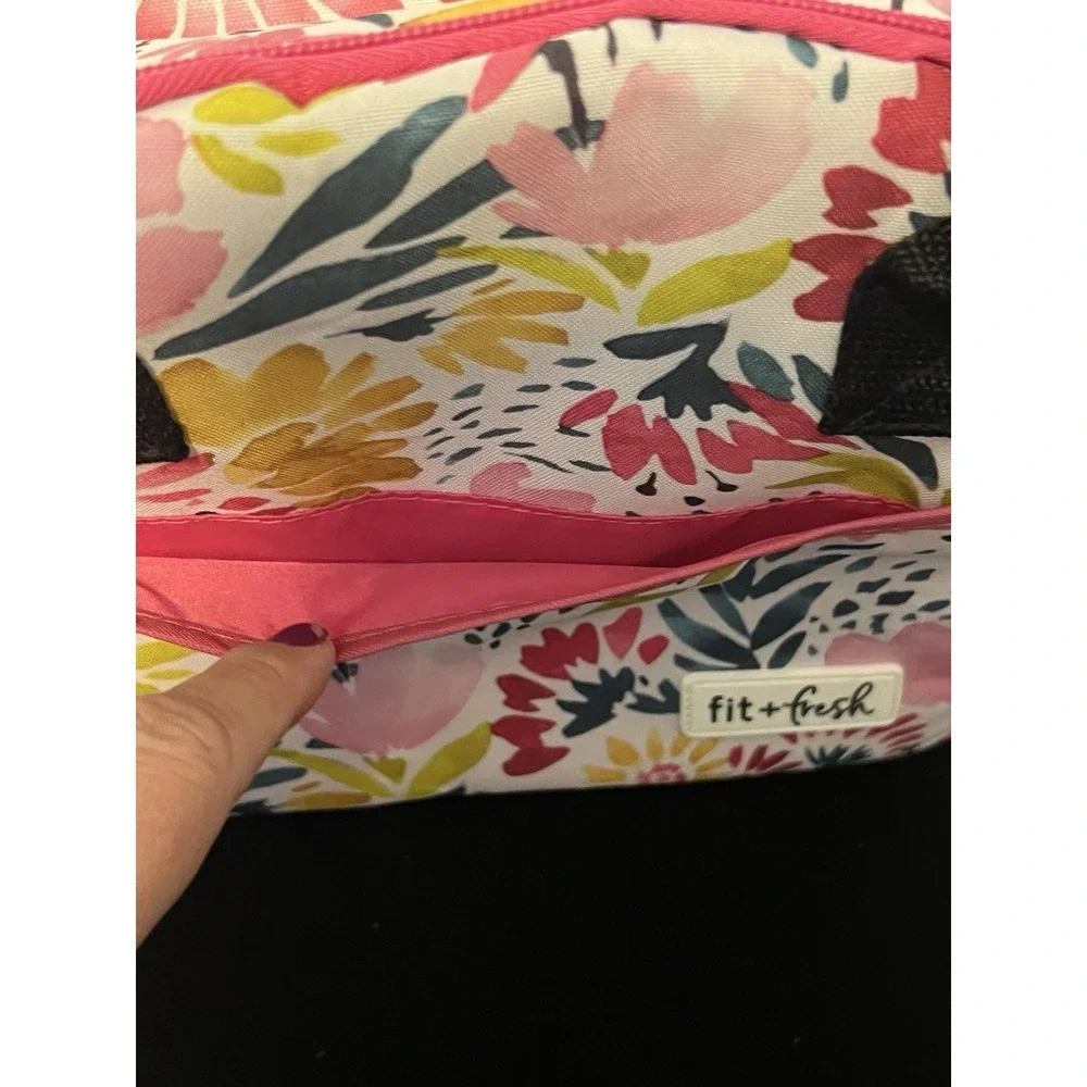 fit + fresh Insulated Lunch Bag Multicolor Pink Zip Close Outside Inside Pocket‎